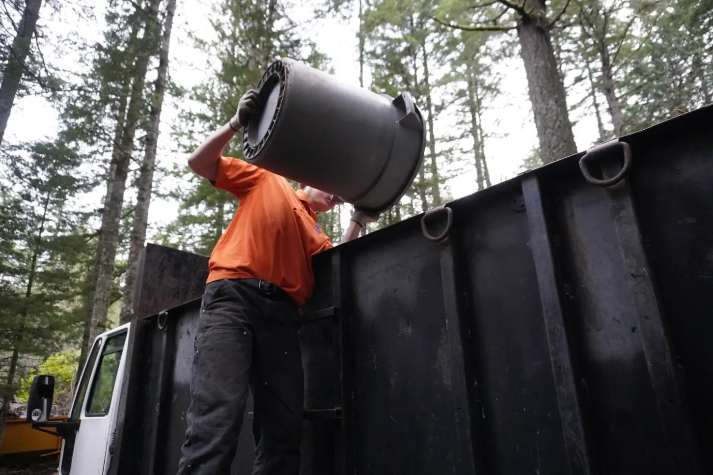 Junk Removal in Grapeview